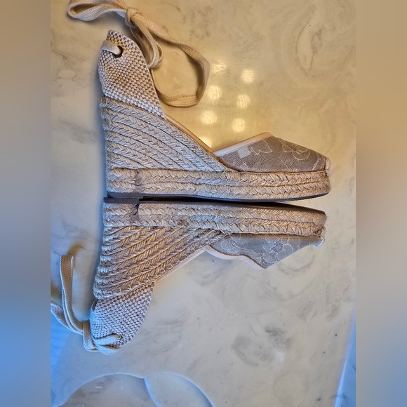 Valentino Garavani Beige Lace Espadrille Lace Up Wedges Size 39 - Picture 8 of 11